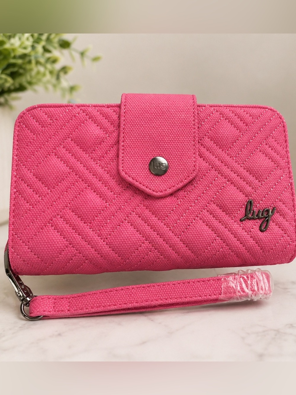 Lug Foxtrot Wallet  - Pink Tourmaline NWT Matte Luxe